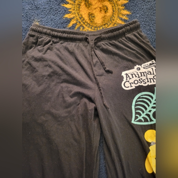 Animal Crossing: New Horizons Comfy Pants - Picture 3 of 10